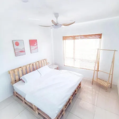 One Life Four Season Waterpark Guest House Manhattan Condominium Ipoh Exterior photo