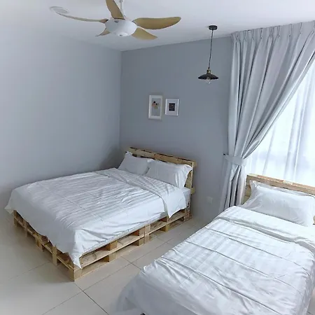 One Life Four Season Waterpark Guest House Manhattan Condominium Ipoh Exterior photo