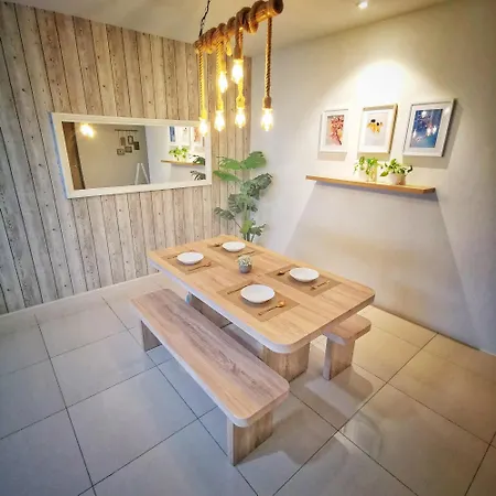 One Life Four Season Waterpark Guest House Manhattan Condominium Ipoh Exterior photo