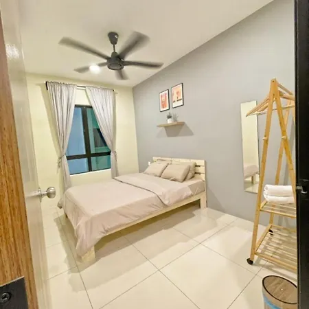 One Life Four Season Waterpark Guest House Manhattan Condominium Ipoh Exterior photo