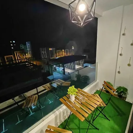 One Life Four Season Waterpark Guest House Manhattan Condominium Ipoh Exterior photo