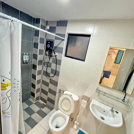 One Life Four Season Waterpark Guest House Manhattan Condominium Ipoh Exterior photo