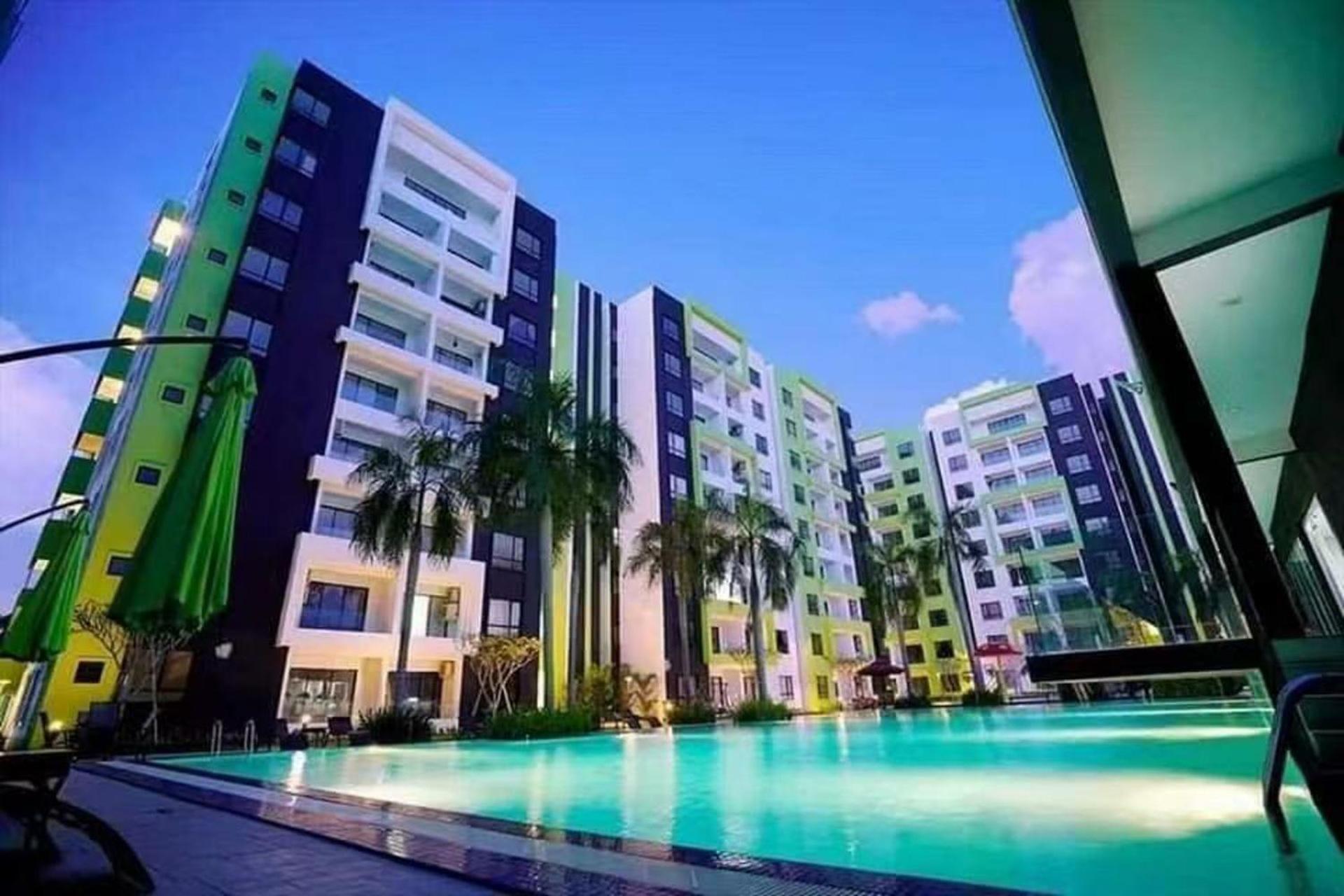 One Life Four Season Waterpark Manhattan * Ipoh