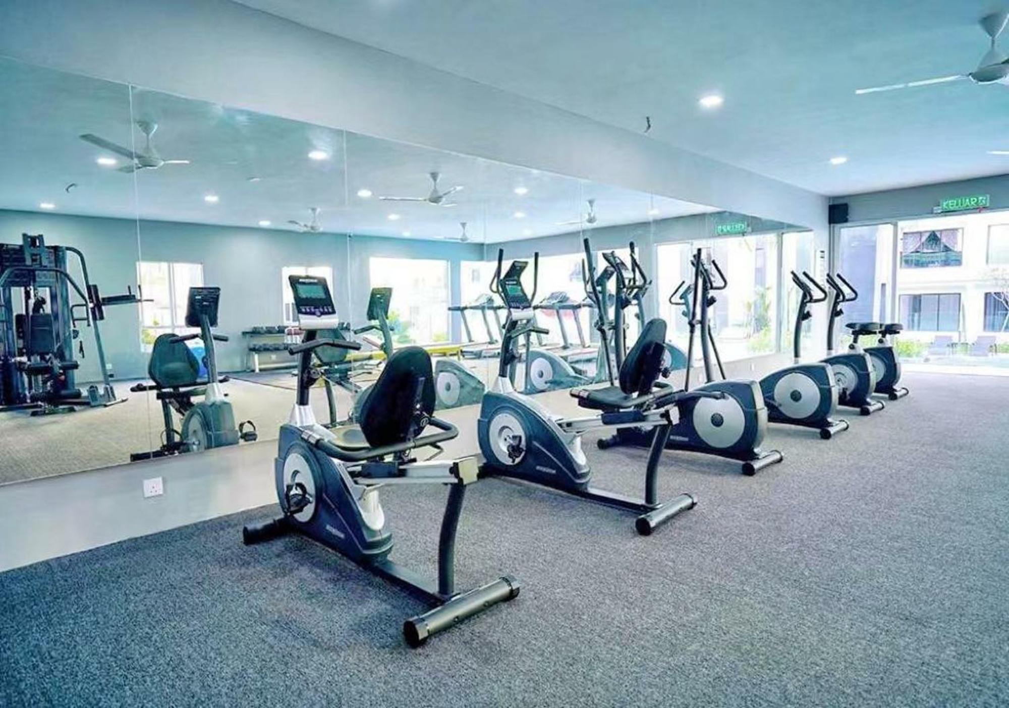 Apartment One Life Four Season Waterpark Manhattan