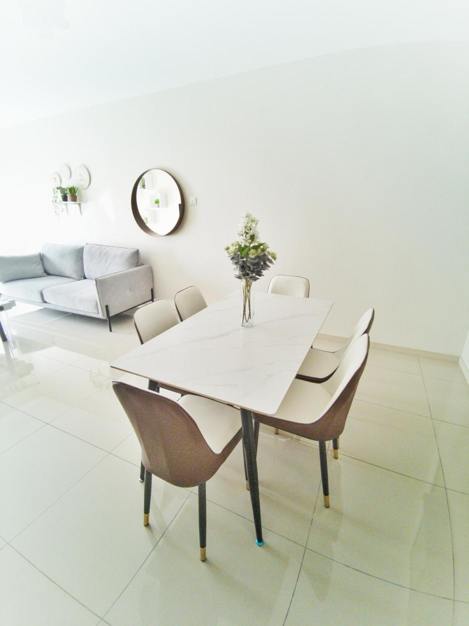 One Life Four Season Waterpark Manhattan Apartment *