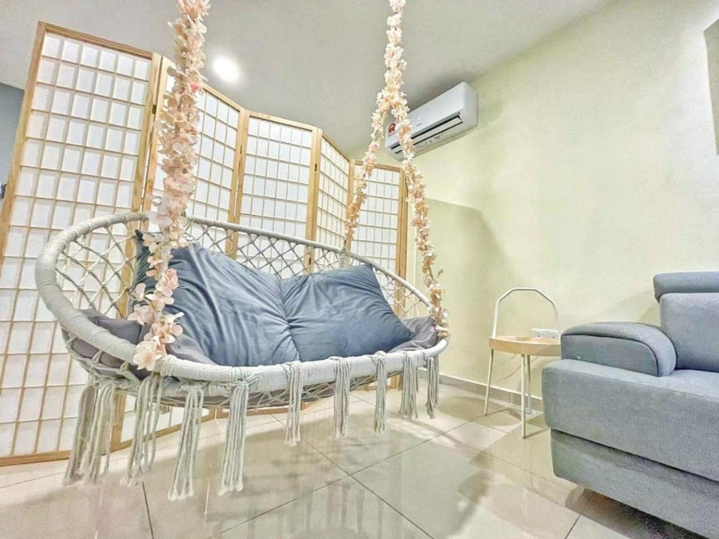 Apartment One Life Four Season Waterpark Manhattan *