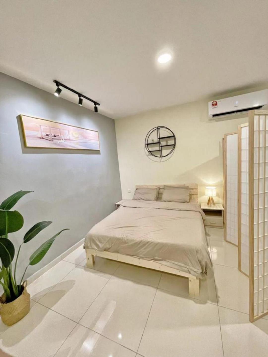 One Life Four Season Waterpark Manhattan Apartment Ipoh